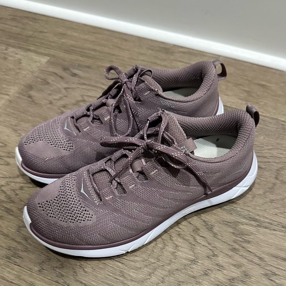 HOKA Women's Athletic Sneakers 7.5